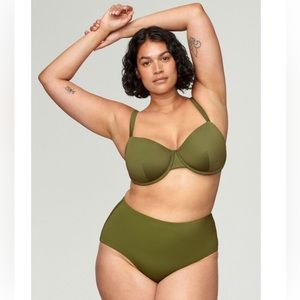 Cuup swim top and bottom never worn